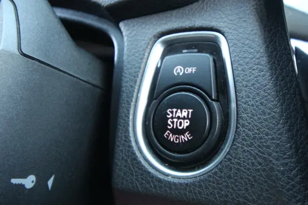 BMW 320 d Touring EfficientDynamics Line Sports 20