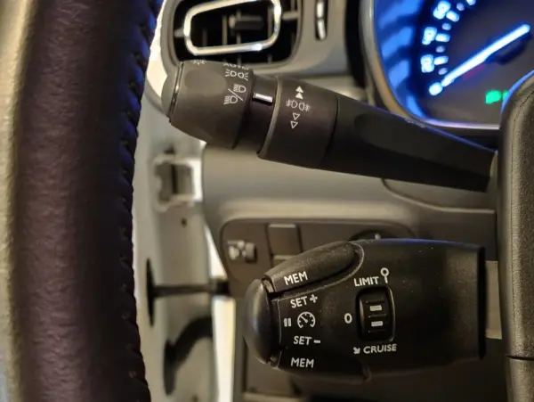 Citroën C3 1.2 PureTech Shine 14