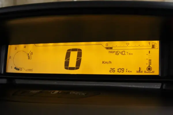 Citroën C4 1.6 HDi by Loeb 8