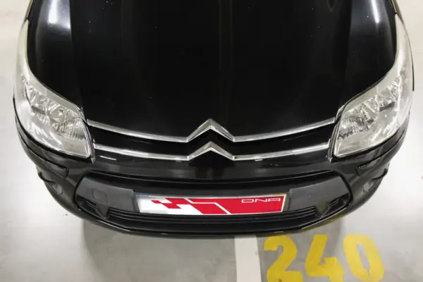 Citroën C4 1.6 HDi by Loeb 13