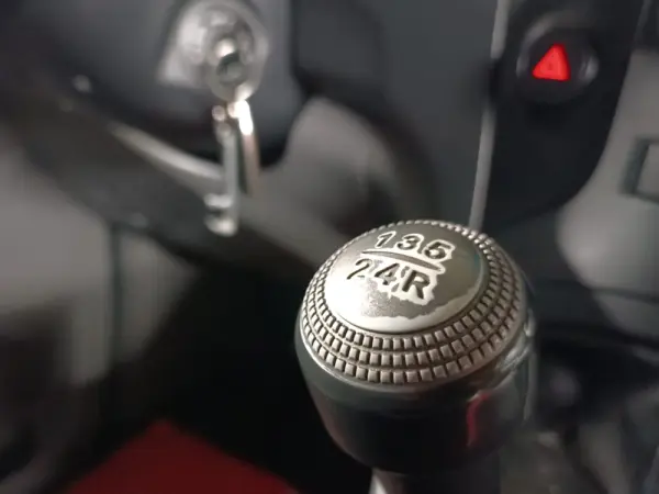 Hyundai H-1 2.5 CRDi 7