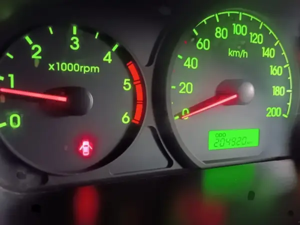 Hyundai H-1 2.5 CRDi 11