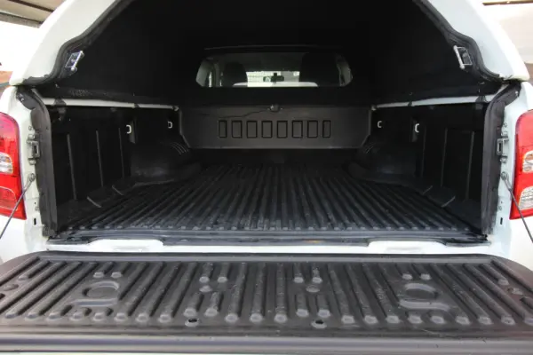 Mitsubishi L200 2.4 DI-D CD Space Cab 3L Instyle Sportbox 4WD 6