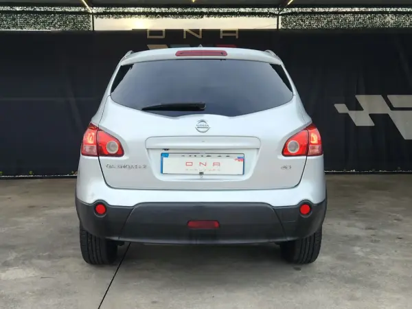 Nissan Qashqai +2 1.5 dCi Tekna Premium 17 4