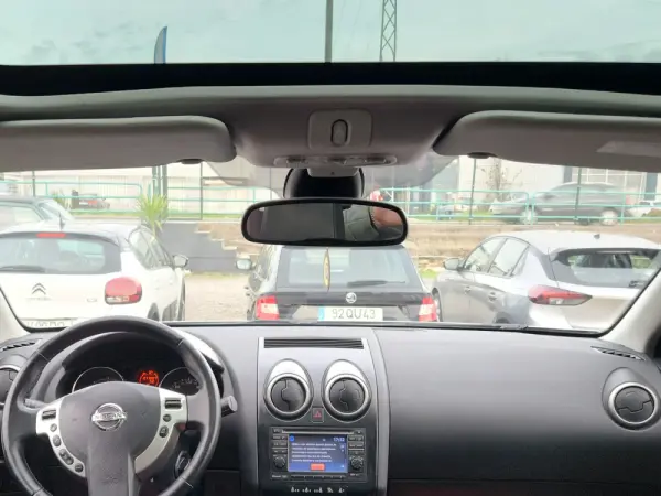 Nissan Qashqai +2 1.5 dCi Tekna Premium 17 6