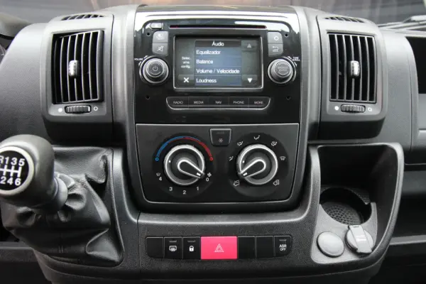 Peugeot Boxer 2.0 BlueHDi 330 L2H1 Pro 22