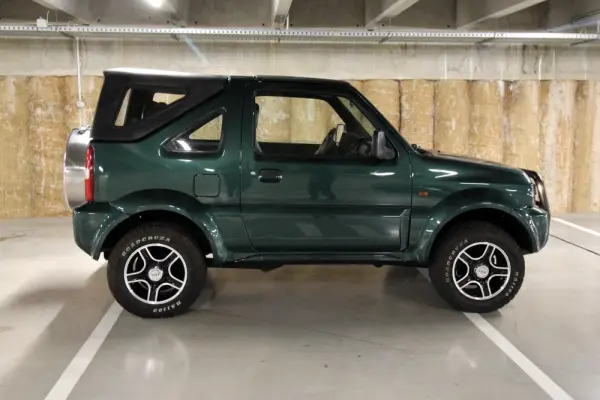 Suzuki Jimny 1.3 VVT 16V JLX Hard Top 6
