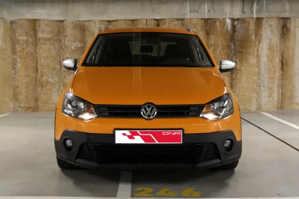 Volkswagen Polo 1.2 Cross 2