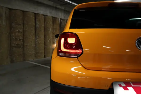 Volkswagen Polo 1.2 Cross 13