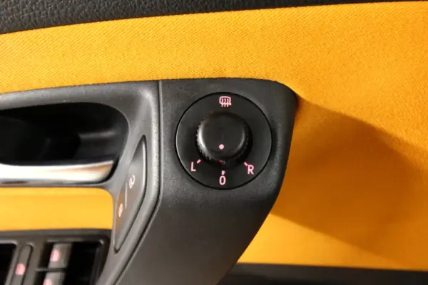 Volkswagen Polo 1.2 Cross 16