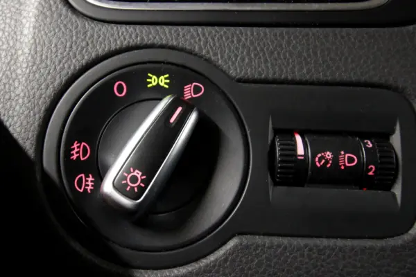 Volkswagen Polo 1.2 Cross 29