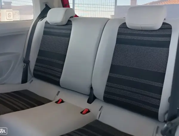 SEAT Mii 1.0 Style Plus 6