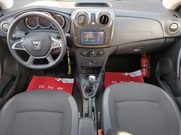 Dacia Sandero Stepway TCe 90 Easy-R S&S Celebration 17