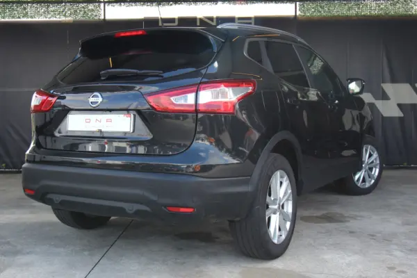 Nissan Qashqai 1.6 dCi Tekna Premium 17 Pele 4