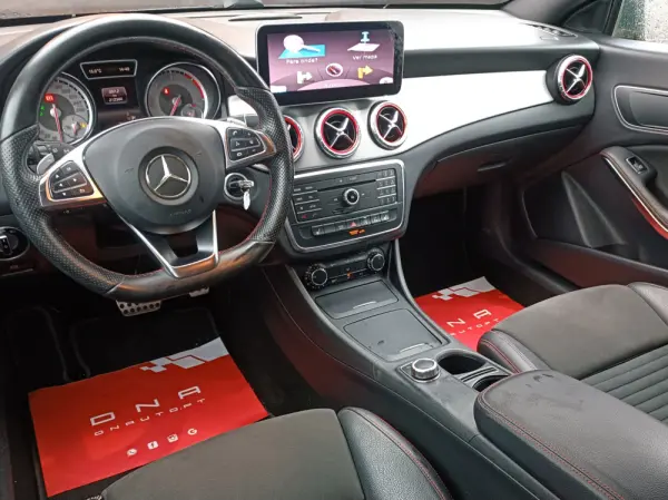 Mercedes-Benz CLA 220 d Shooting Brake AMG Line Aut. 19