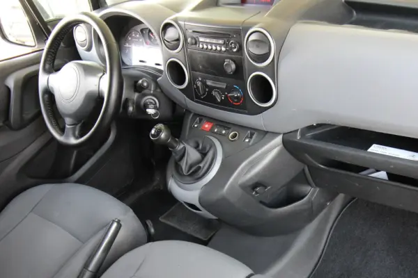 Citroen Berlingo 1.6HDi Longa 19
