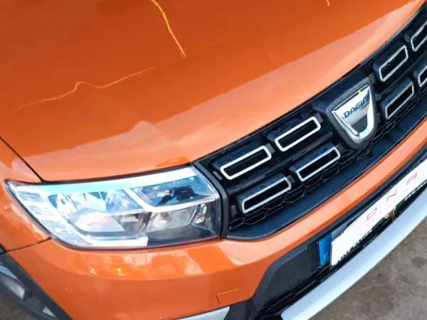 Dacia Sandero Stepway TCe 90 Easy-R S&S Celebration 11