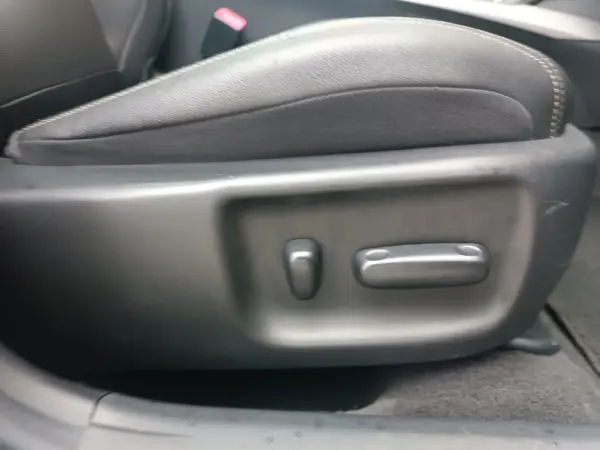 Toyota Avensis Touring Sports 2.0 D-4D Exclusive+GPS 14