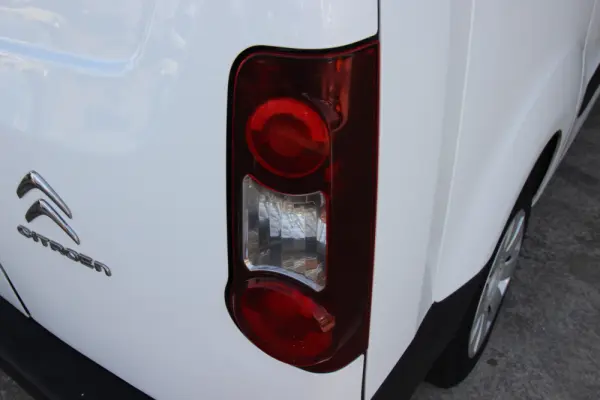 Citroen Berlingo 1.6HDi Longa 9