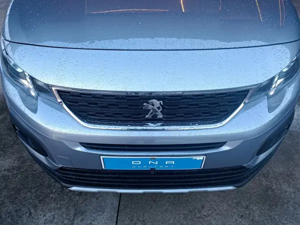 Peugeot Rifter 1.2 PureTech Allure 12
