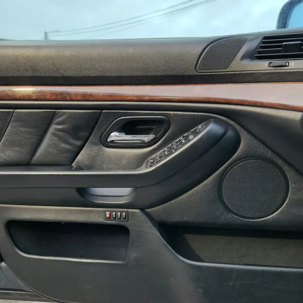 BMW 530 dA Touring 12