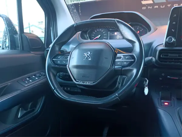 Peugeot Rifter 1.2 PureTech Allure 29