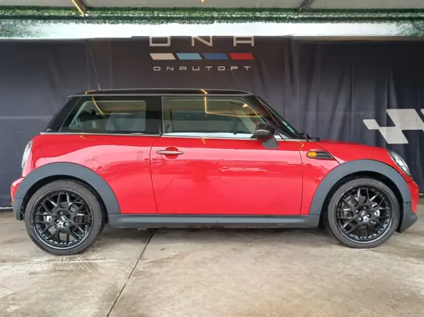 MINI 3 Portas Cooper D 3
