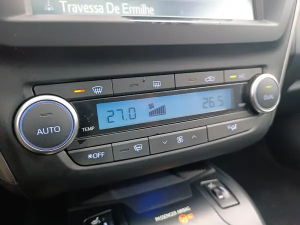 Toyota Avensis Touring Sports 2.0 D-4D Exclusive+GPS 15