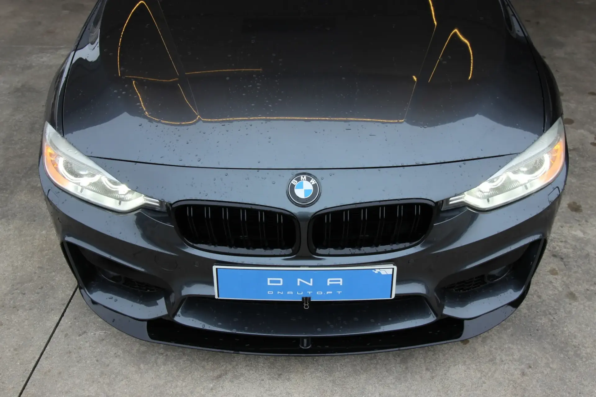 BMW 318 d Touring Pack M 13