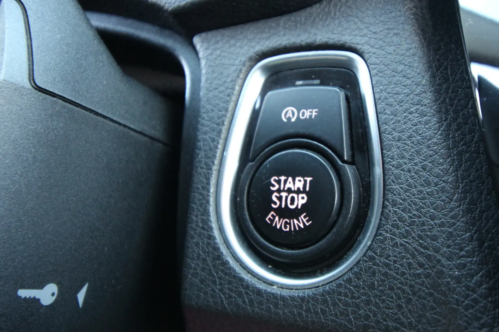 BMW 320 d Touring EfficientDynamics Line Sports 20