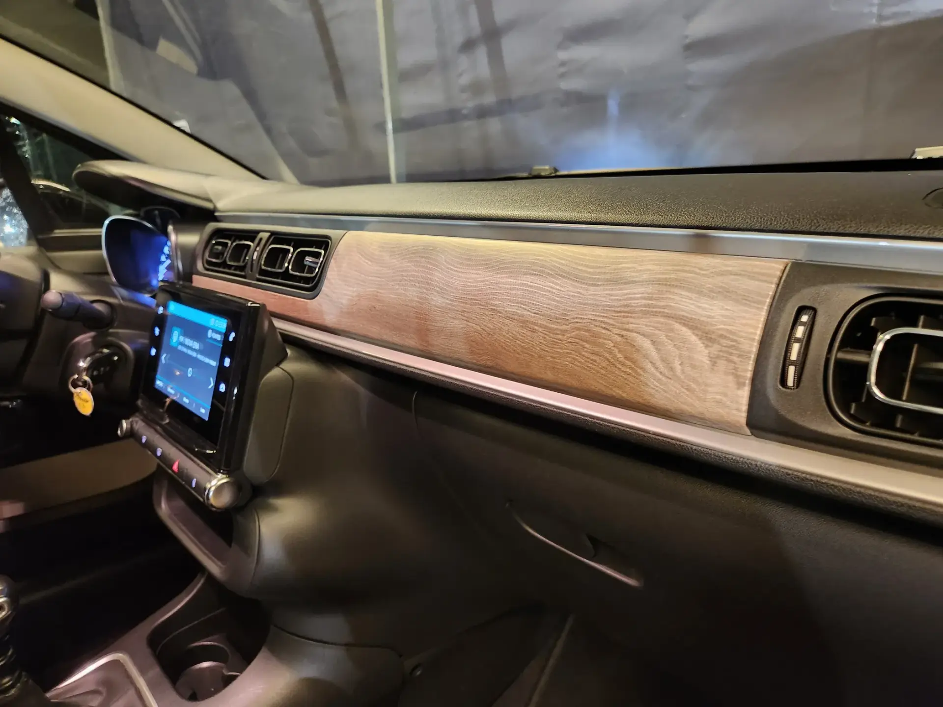 Citroën C3 1.2 PureTech Shine 24