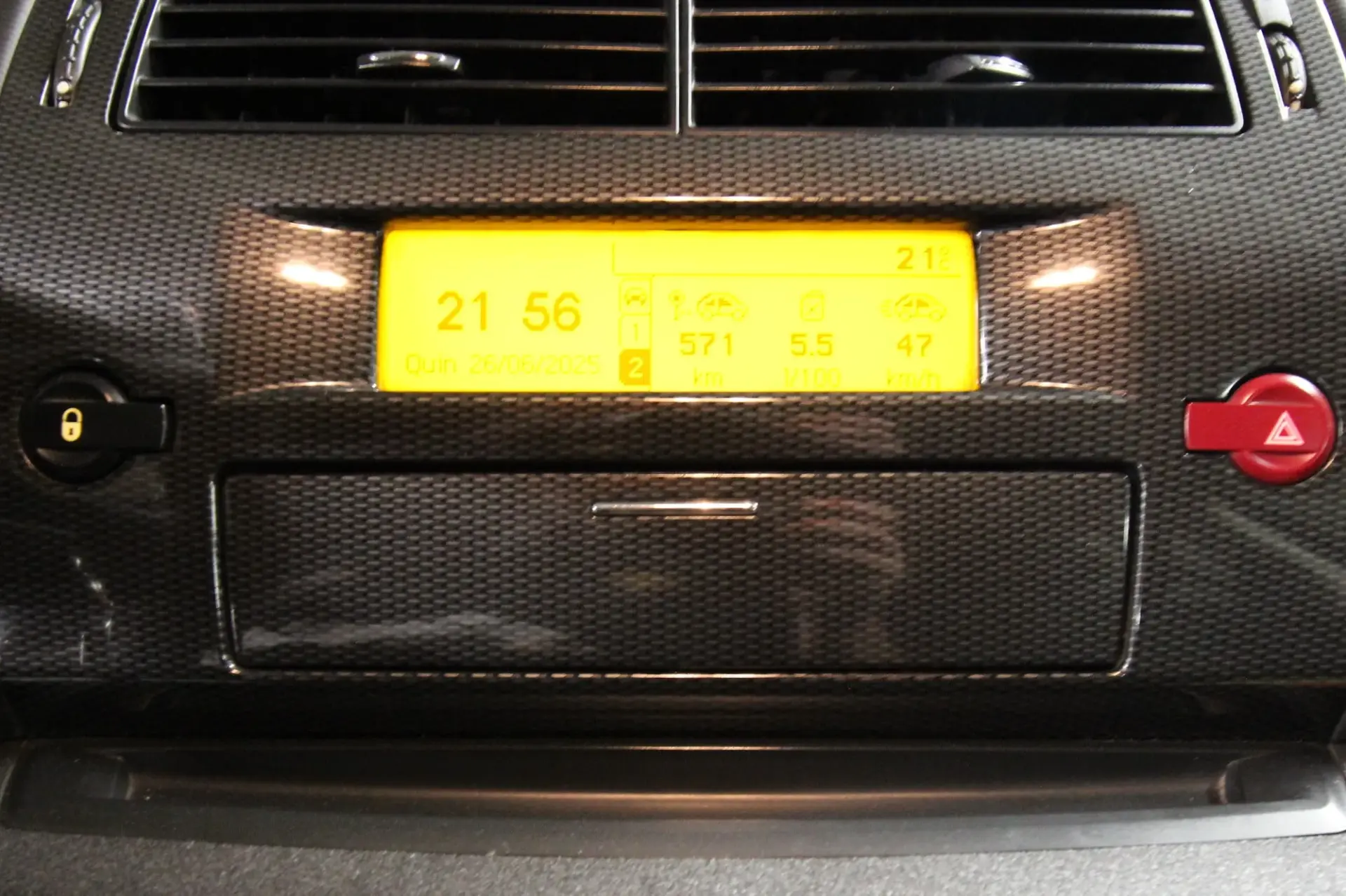 Citroën C4 1.6 HDi by Loeb 17