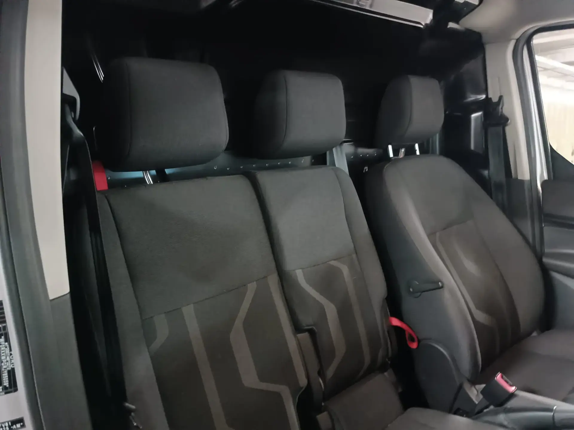 Ford Transit Connect 1.5 TDCi 200 L1 Ambiente 7