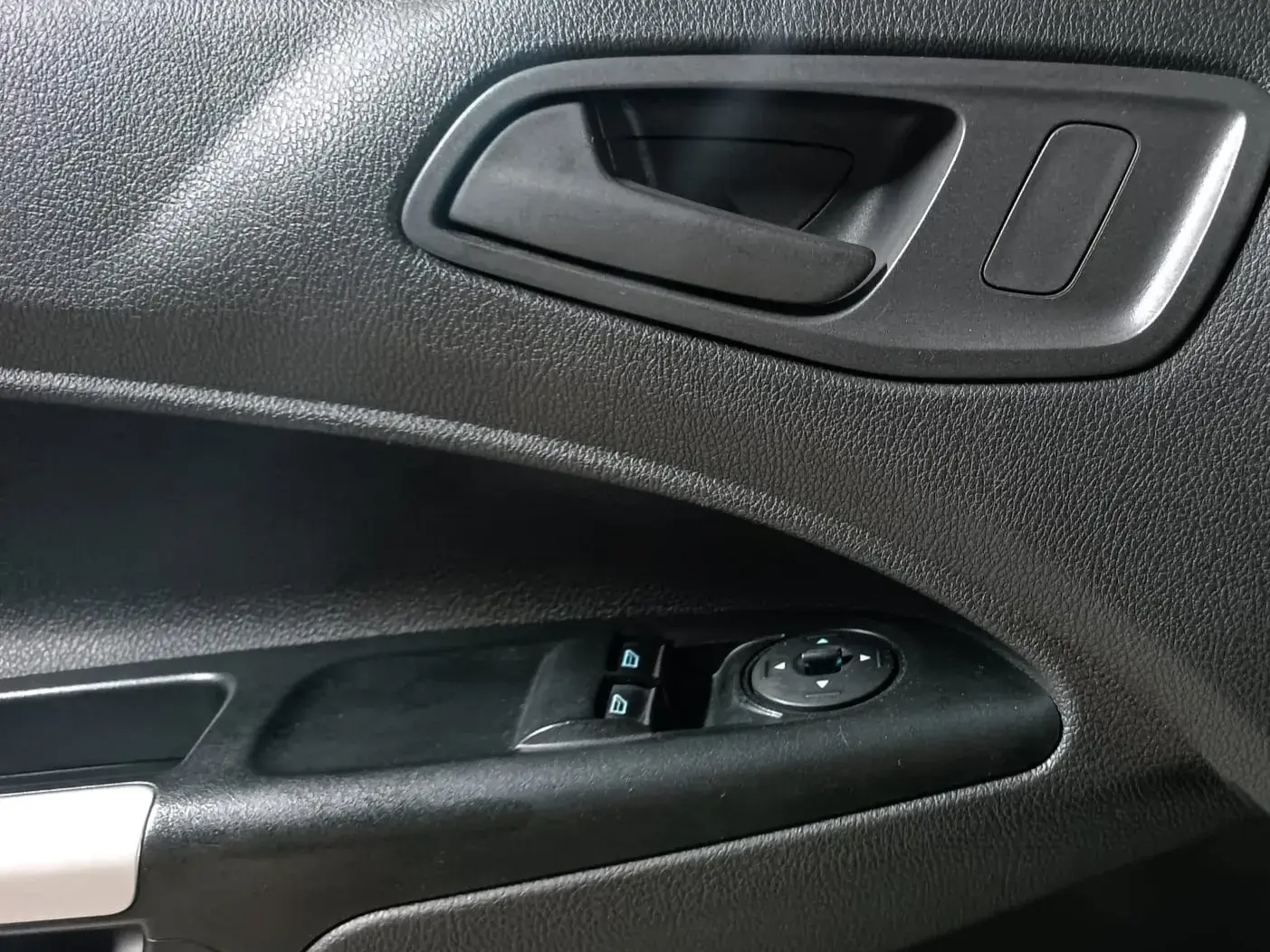 Ford Transit Connect 1.5 TDCi 200 L1 Ambiente 18