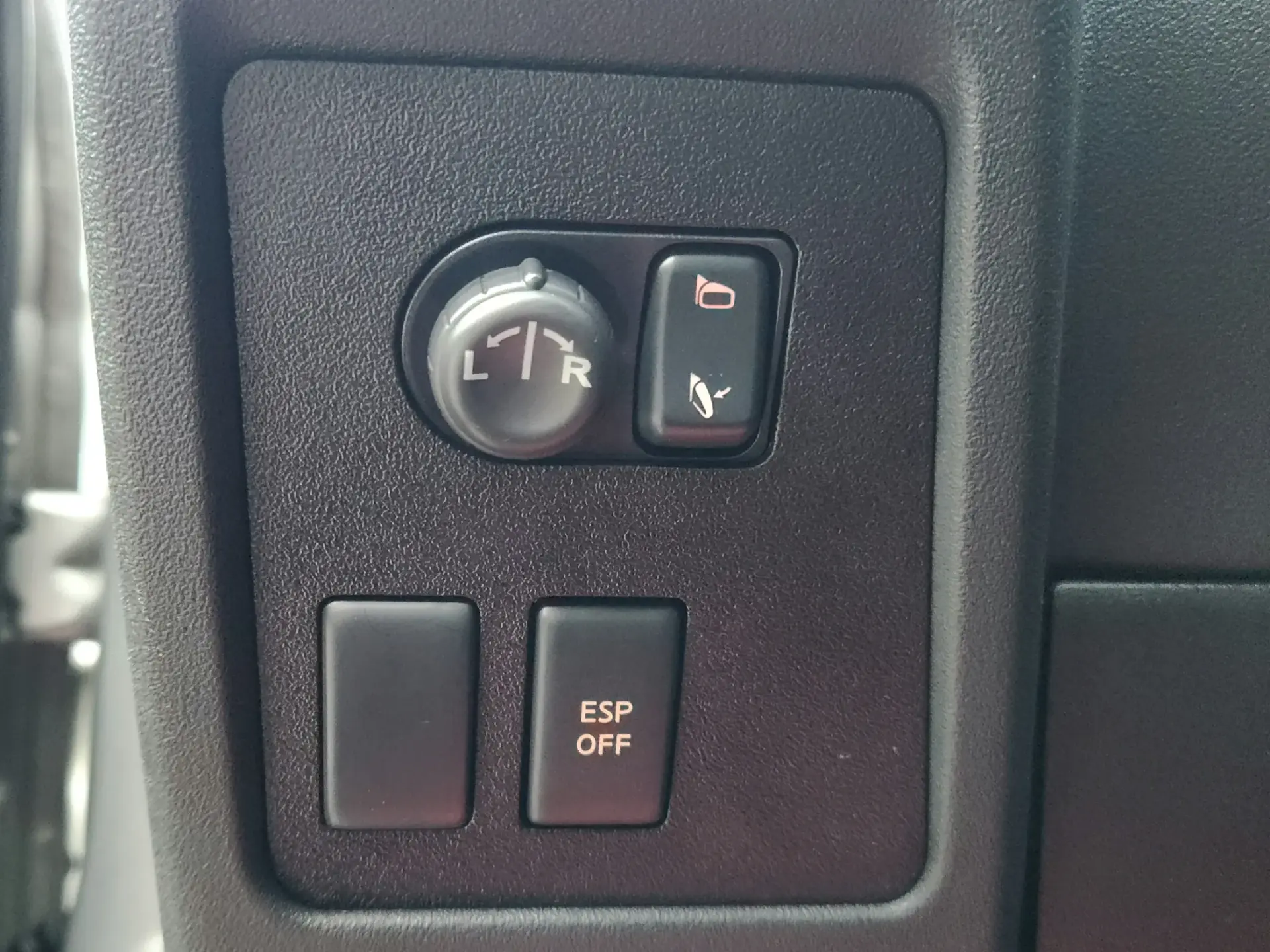 Nissan Qashqai +2 1.5 dCi Tekna Premium 17 19