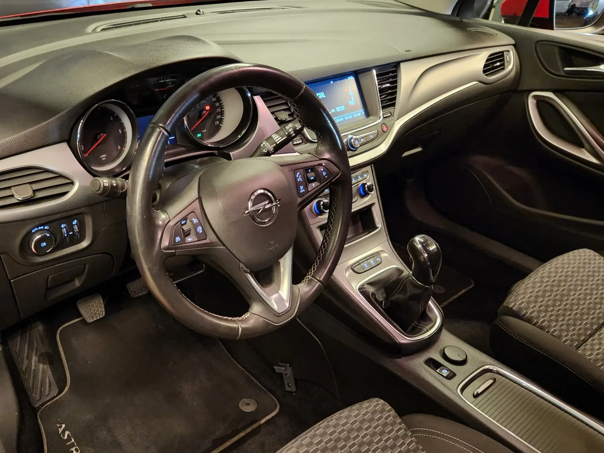 Opel Astra Sports Tourer 1.6 CDTI Dynamic S/S 5