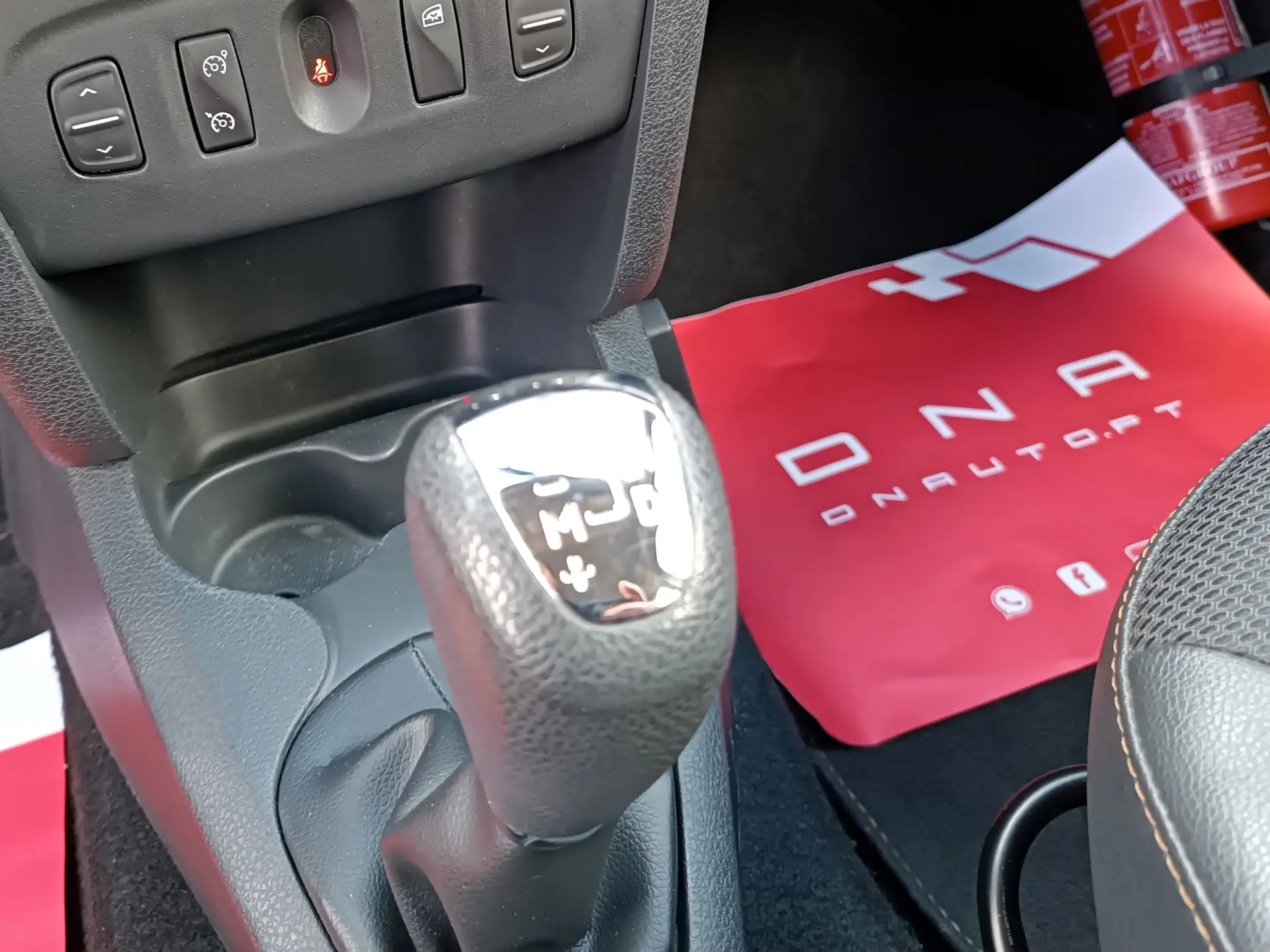 Dacia Sandero Stepway TCe 90 Easy-R S&S Celebration 9