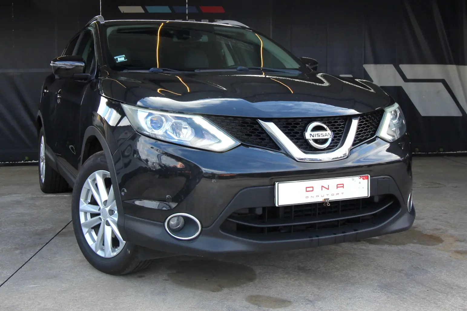 Nissan Qashqai 1.6 dCi Tekna Premium 17 Pele 1