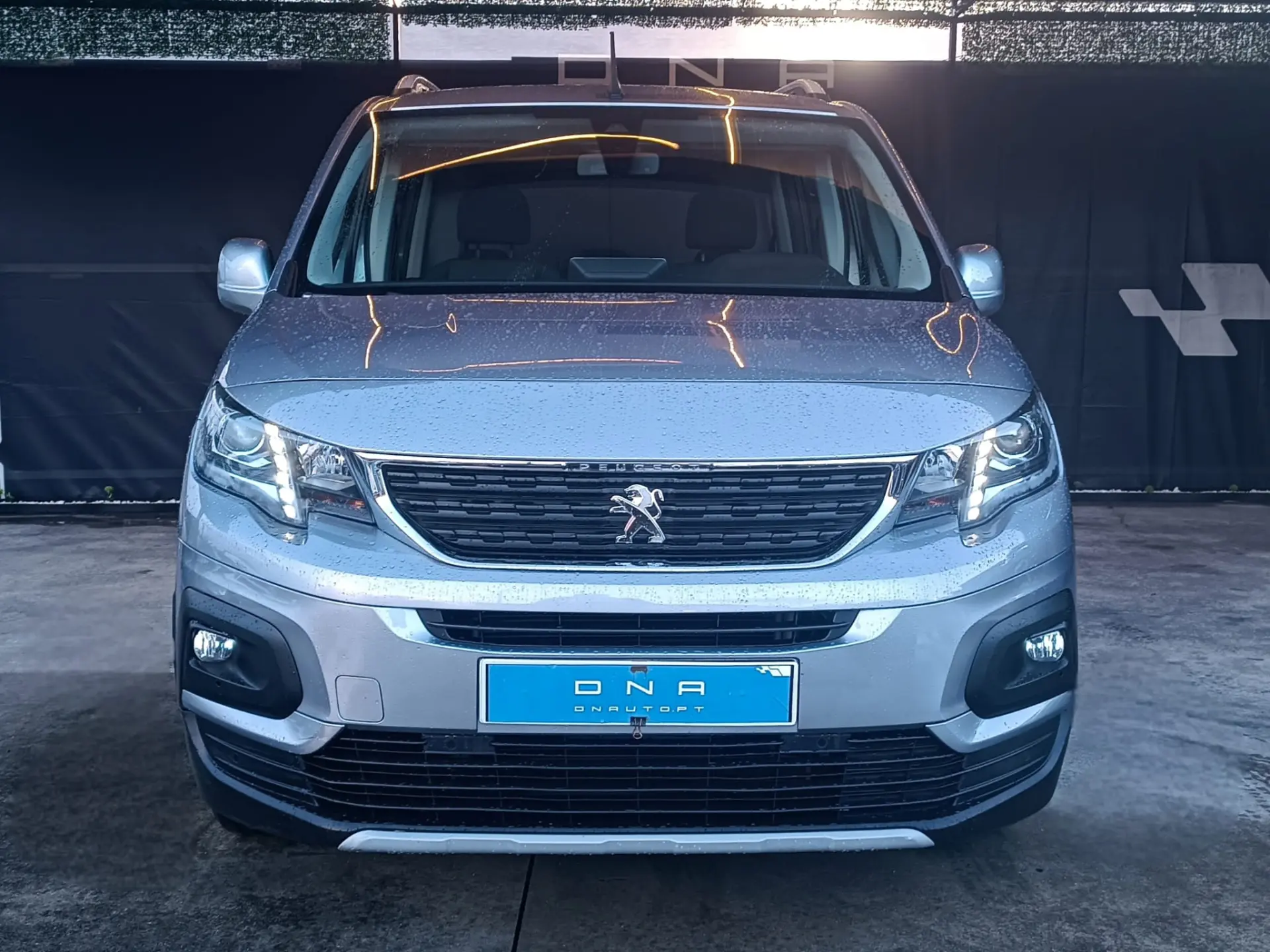 Peugeot Rifter 1.2 PureTech Allure 2