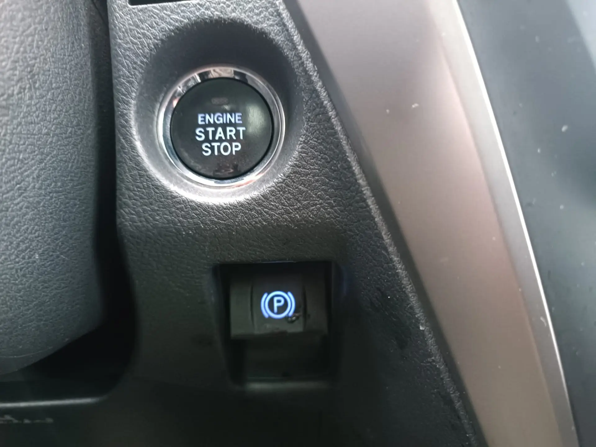 Toyota Avensis Touring Sports 2.0 D-4D Exclusive+GPS 17