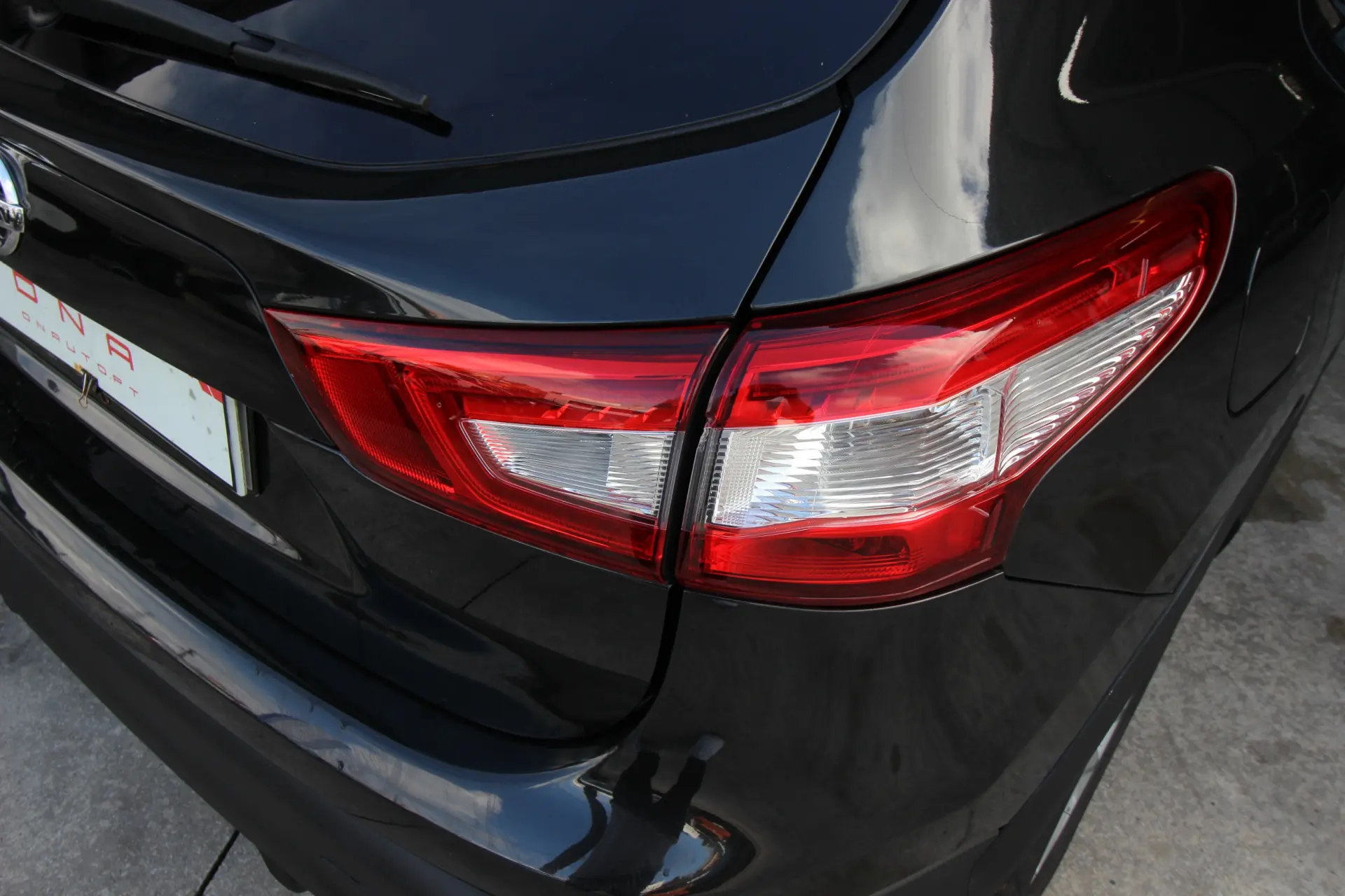 Nissan Qashqai 1.6 dCi Tekna Premium 17 Pele 10