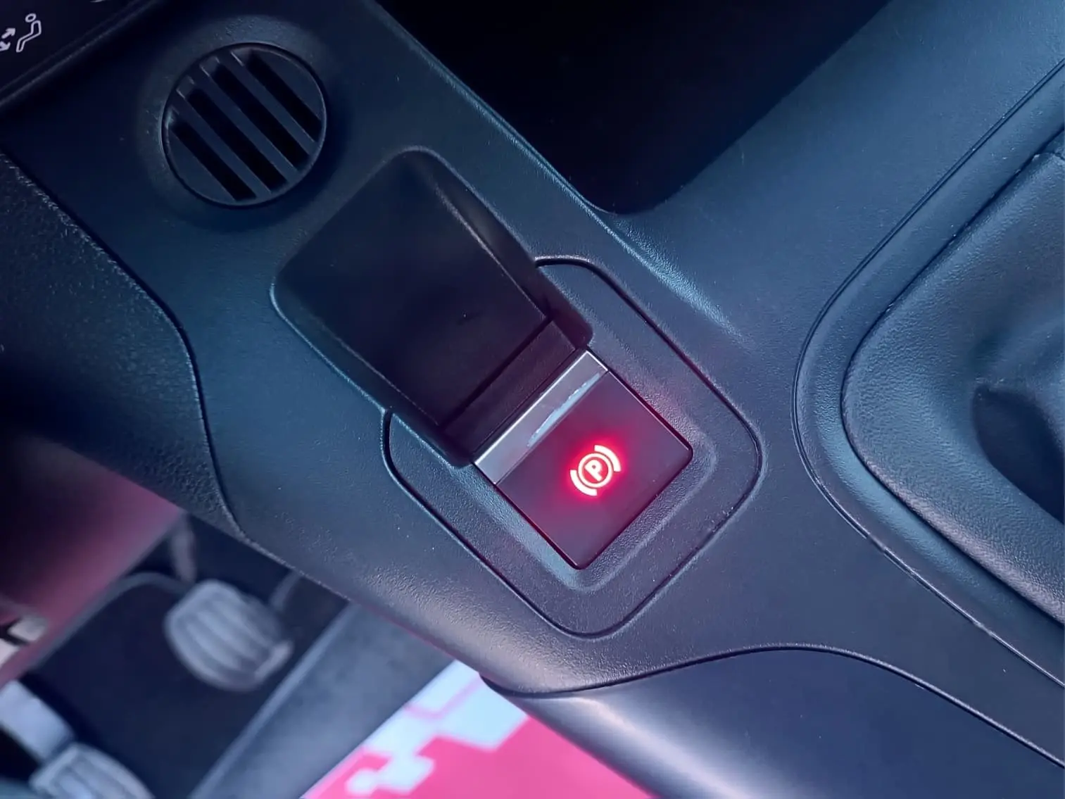 Peugeot Rifter 1.2 PureTech Allure 21