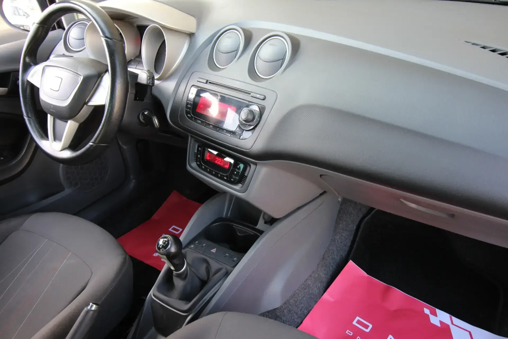 SEAT Ibiza 1.2 TSI Copa Plus 6