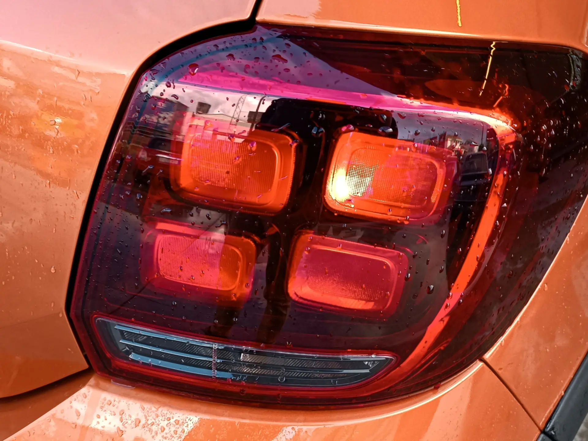 Dacia Sandero Stepway TCe 90 Easy-R S&S Celebration 15