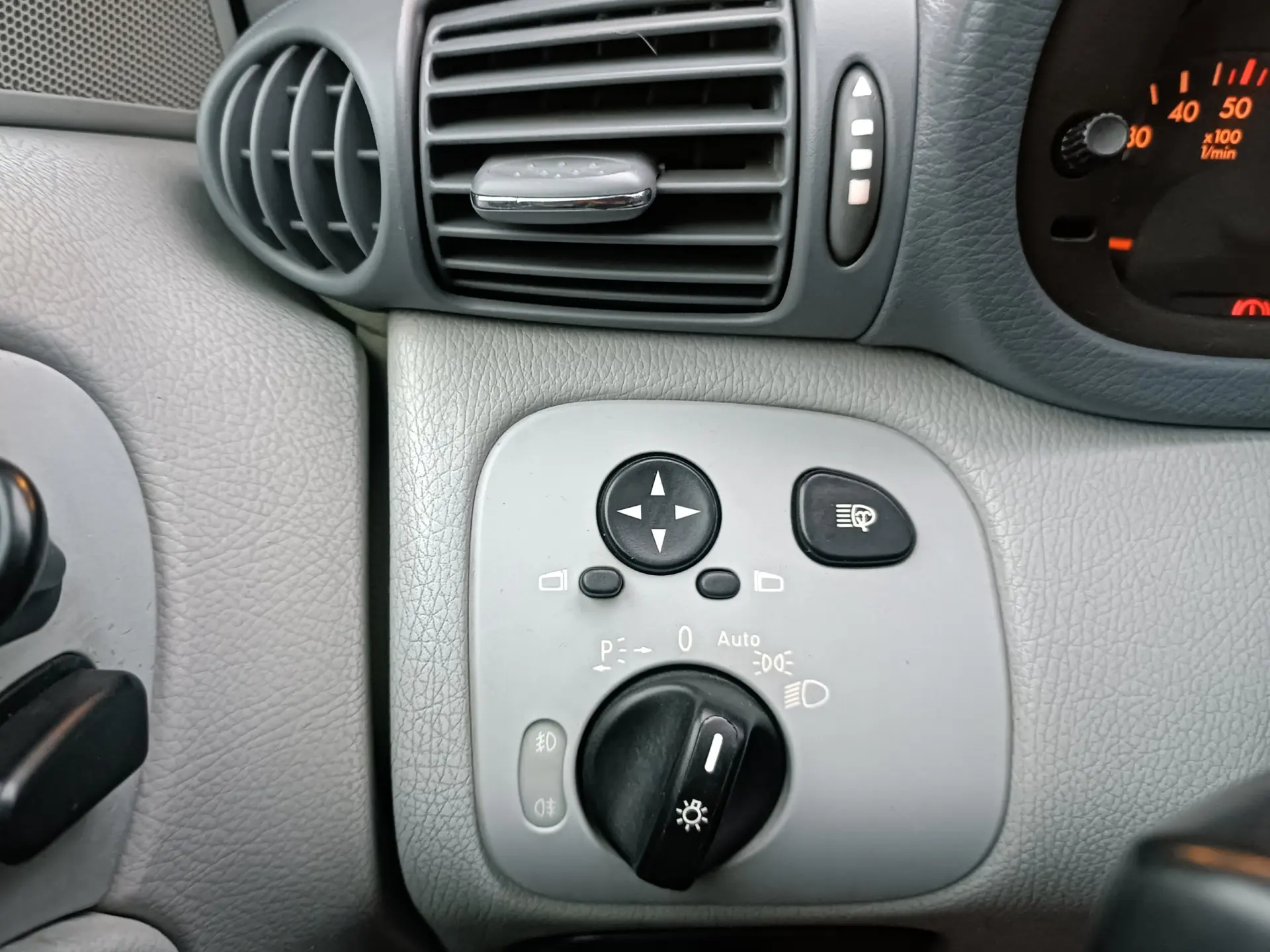 Mercedes-Benz C 220 CDI Elegance Aut. 30