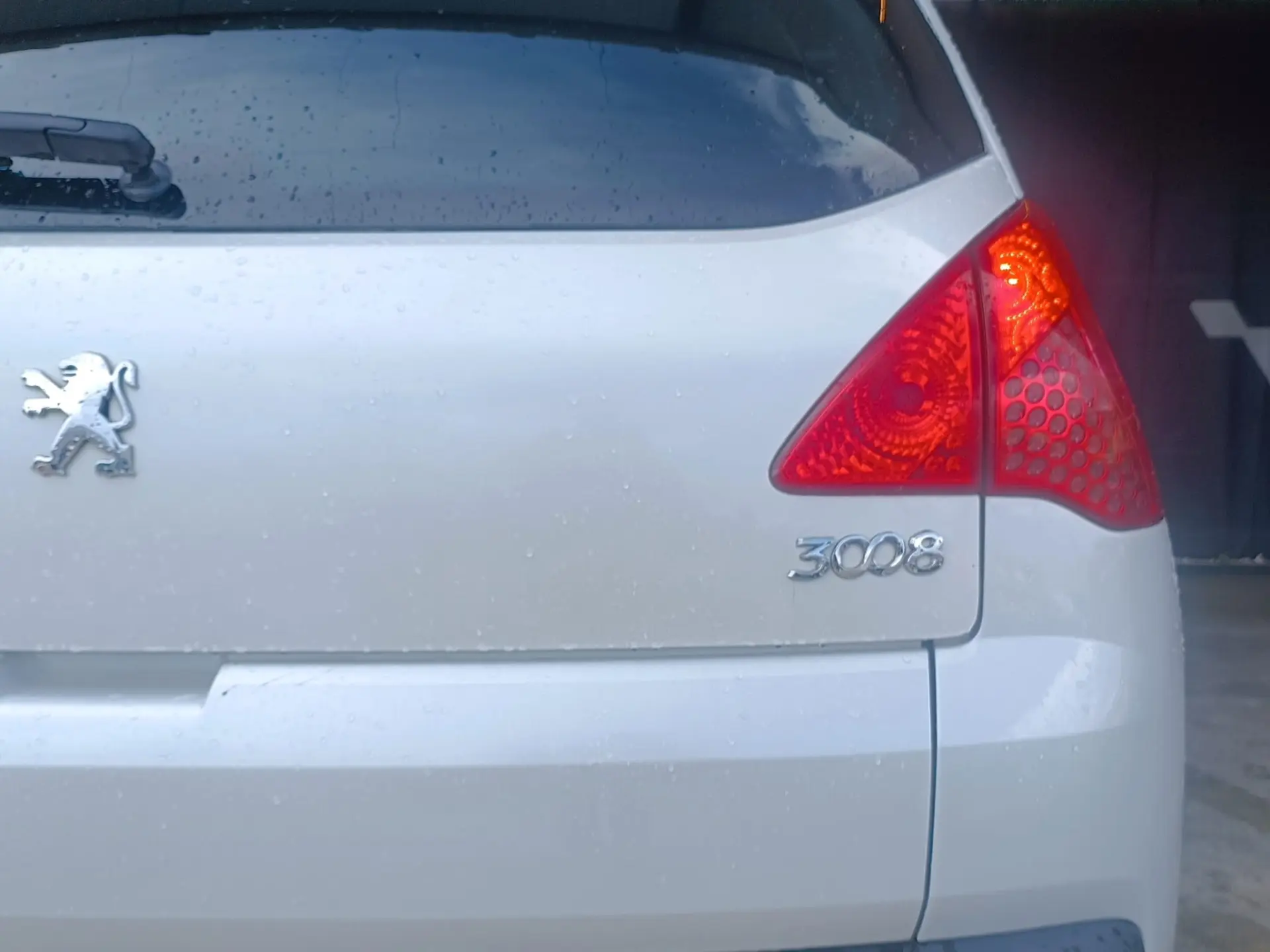 Peugeot 3008 1.6 HDi Premium 13