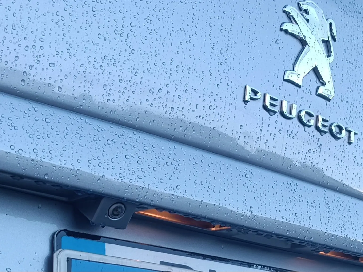 Peugeot Rifter 1.2 PureTech Allure 18