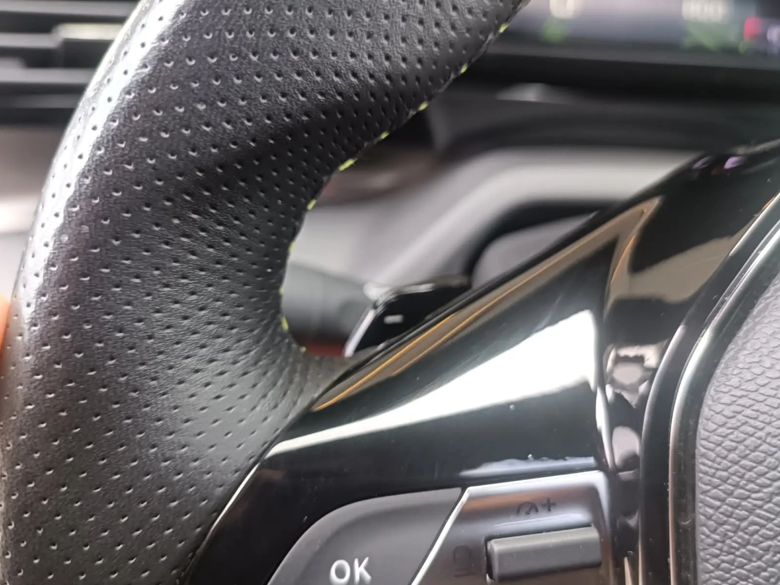 Peugeot 308 1.2 PureTech GT Pack EAT8 20