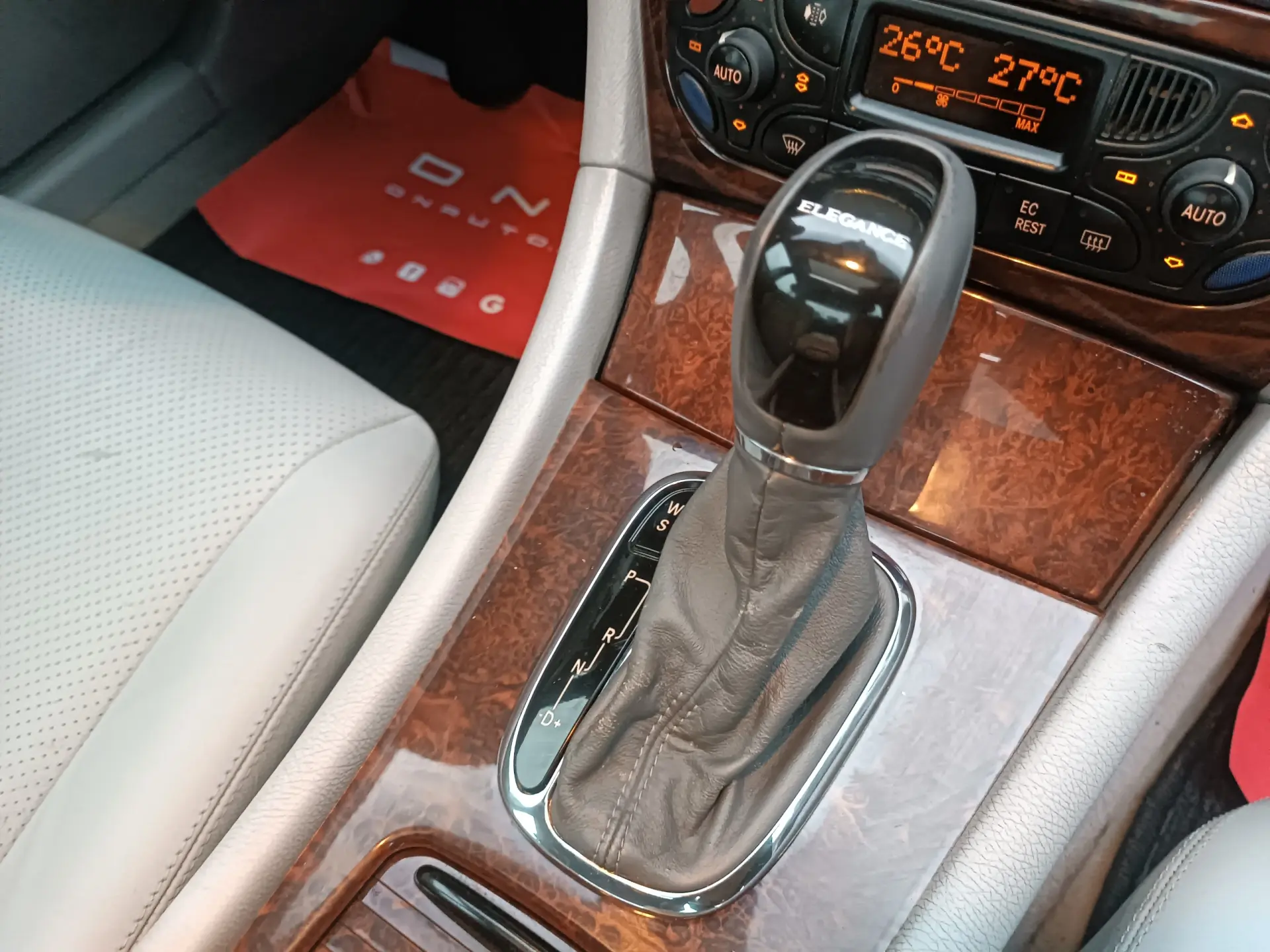 Mercedes-Benz C 220 CDI Elegance Aut. 10