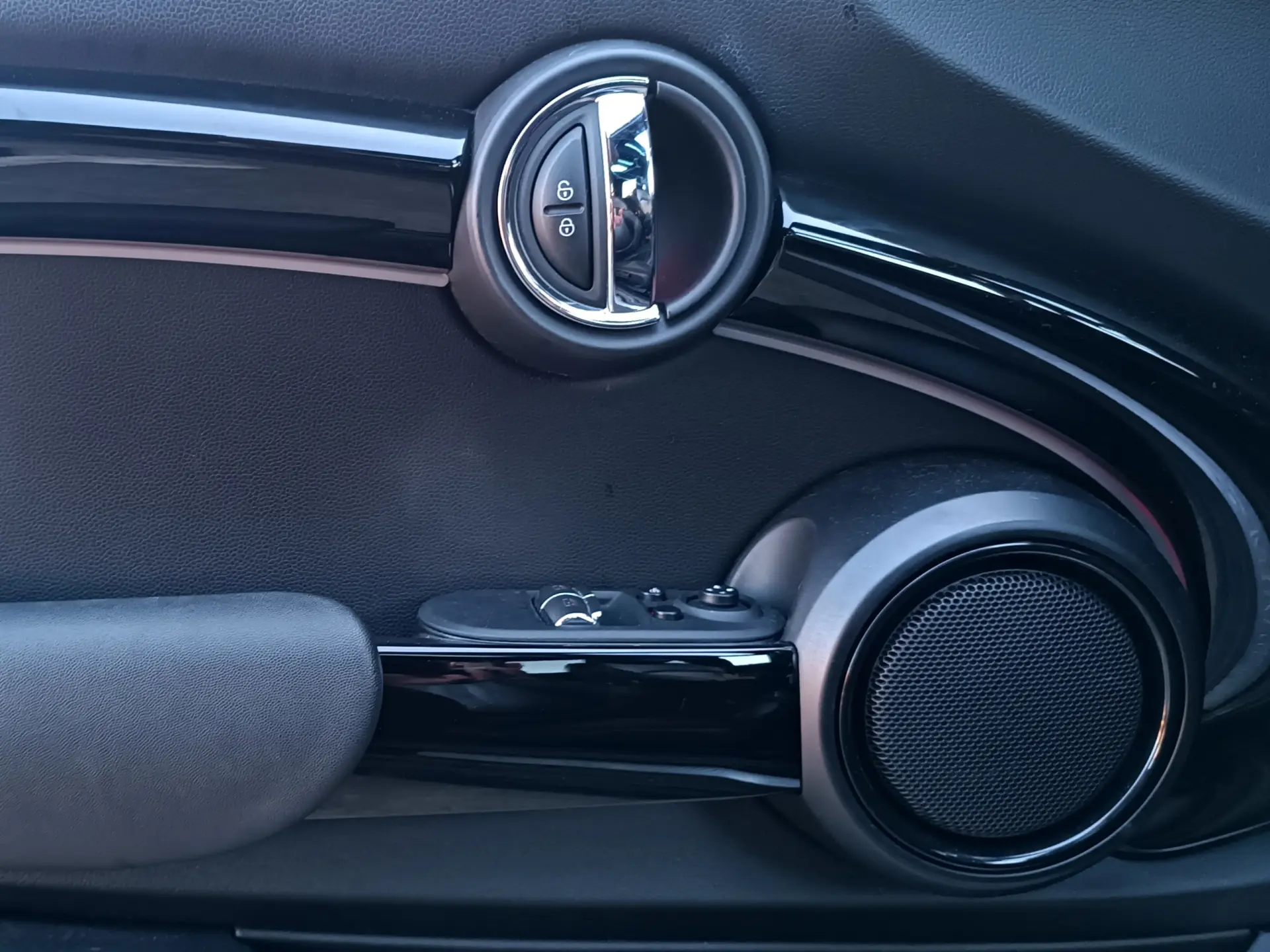 MINI Coupé Cooper SE 27